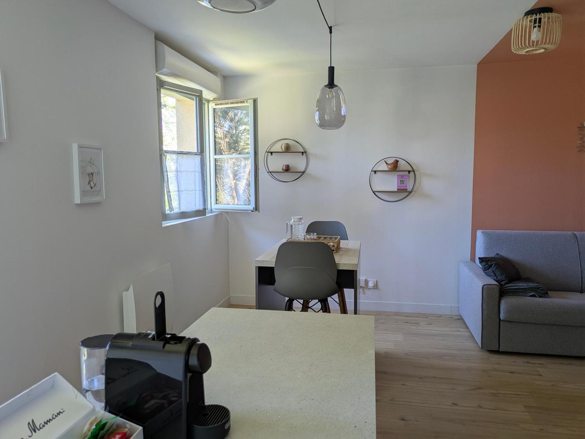 Apartment Neuf & Parking - Linge Inclus *